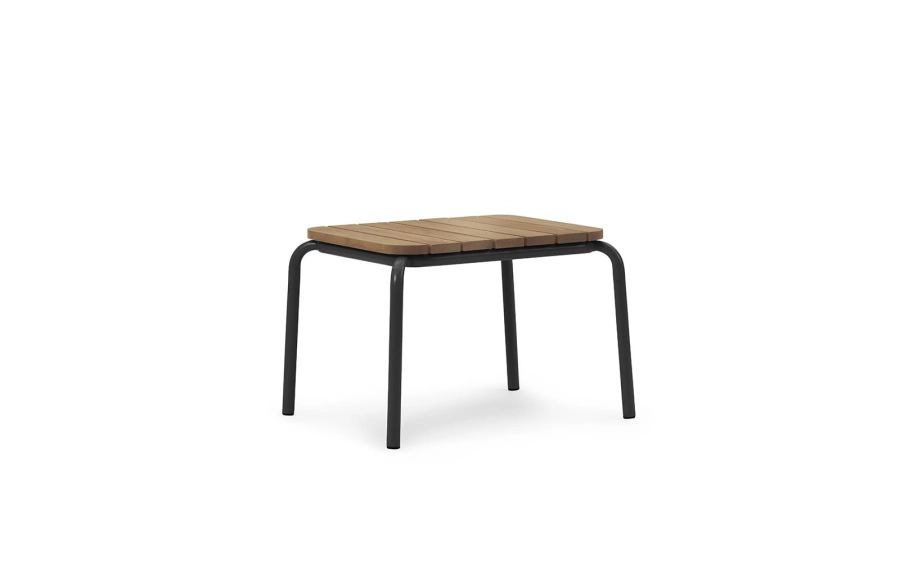 Vig Table 55 x 45 cm Wood1.png