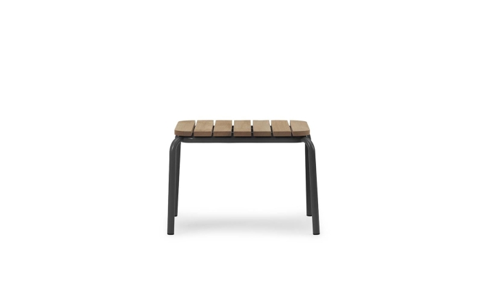 Vig Table 55 x 45 cm Wood2.png
