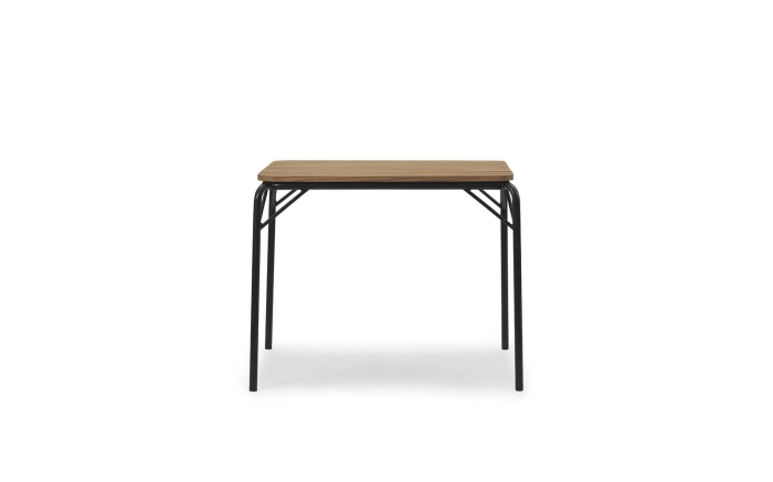 Vig Table 90 x 80 cm Wood2.png