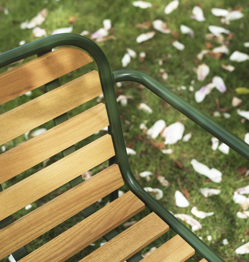 2023_Vig_Armchair_Wood_Dark_Green_Detail_02.jpg