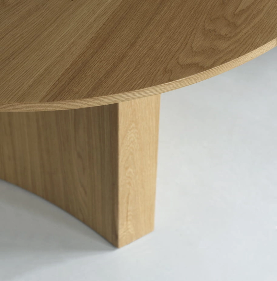 2023_Bue_Table_Oak_Detail.jpg