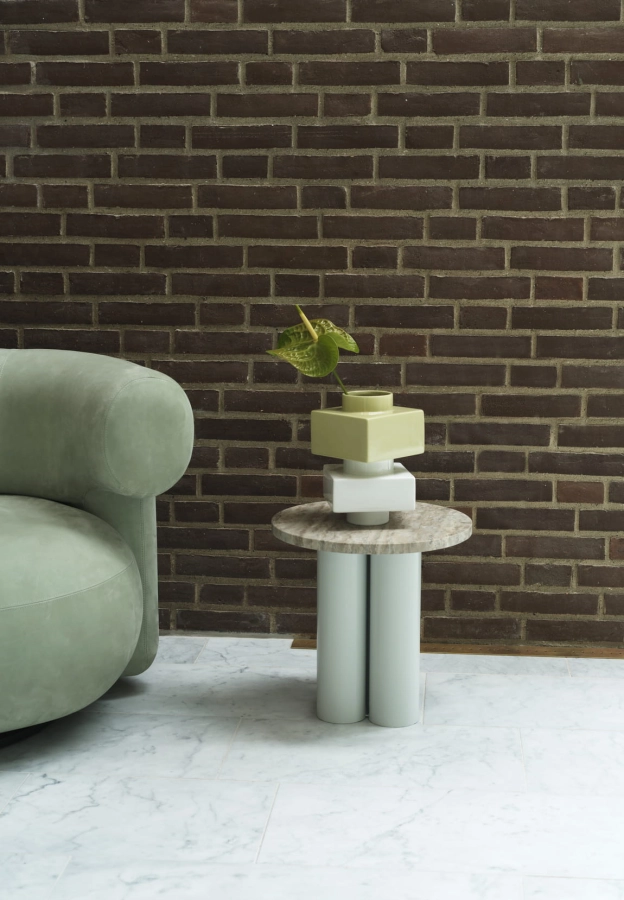 2023_Dit_Table_Light_Green_Travertine_Silver_Deko_Object_S4_Sage_S3_Snow.jpg