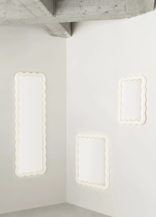 2023_Illu_Mirror_Group_02.jpg