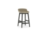 709352_Hyg_Barstool_65cm_Front_Uph_Sand_LDS32_Black_Oak_01.jpg