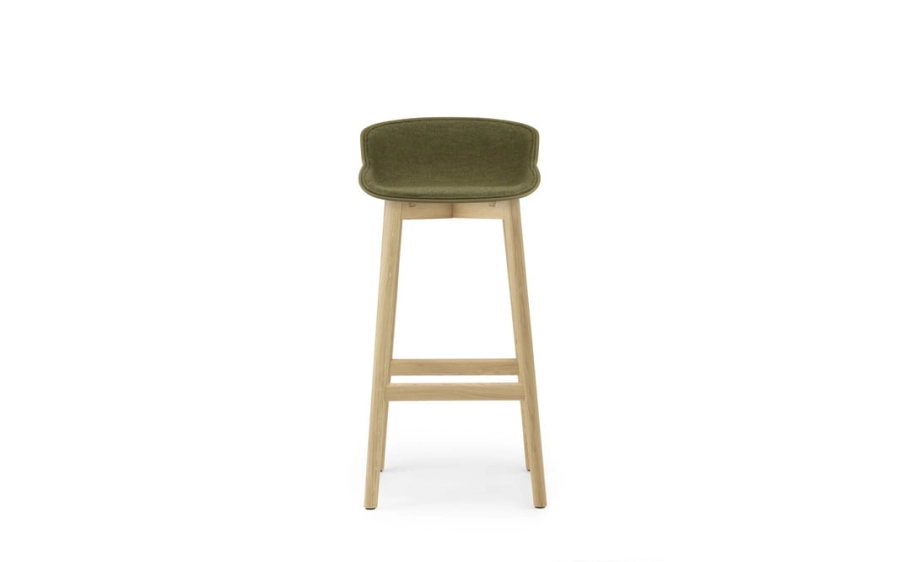 709502_Hyg_Barstool_75cm_Front_Uph_Olive_LDS48_Oak_02.jpg
