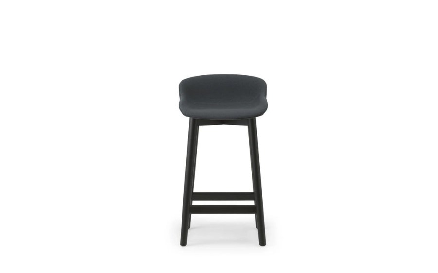 709363_Hyg_Barstool_65cm_Full_Uph_UDA25_Black_Oak_02.jpg