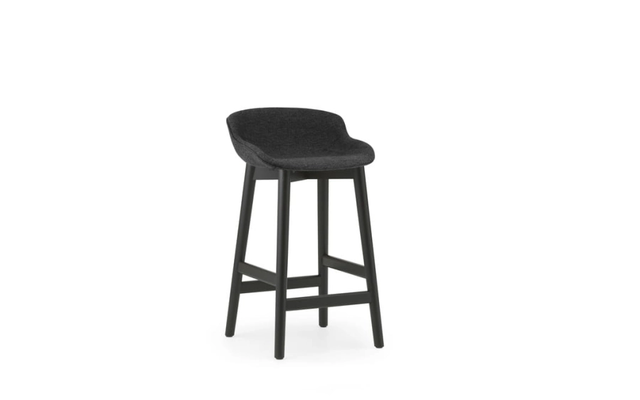 709362_Hyg_Barstool_65cm_Full_Uph_MLF16_Black_Oak_01.jpg