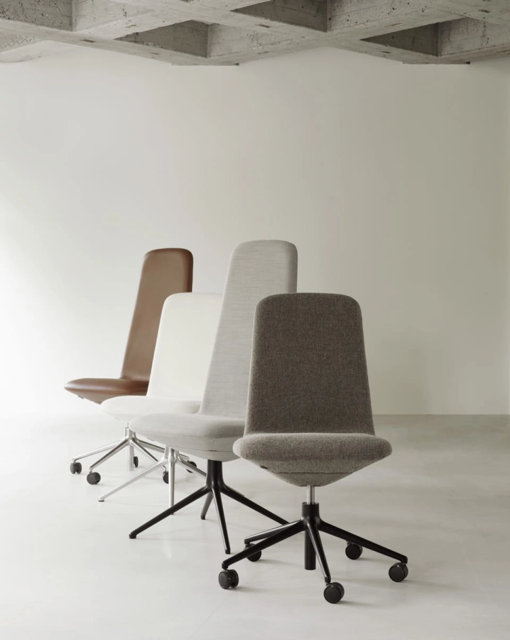 2022_Off_Chair_Group_02.jpg