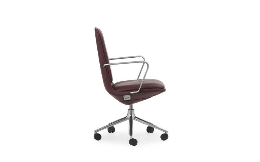 Off Armchair Low 5W Gas Lift Alu With Cushion3.png