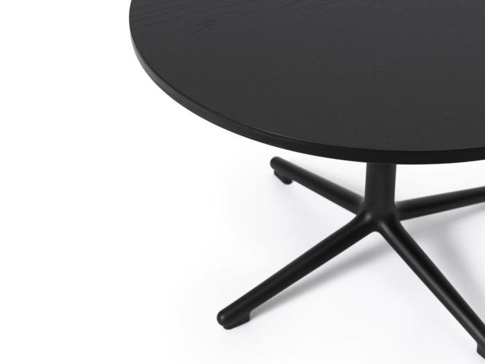 604164_Lunar_Coffee_Table_Black_Alu_H40_Ø70cm_Black_Oak_02.jpg