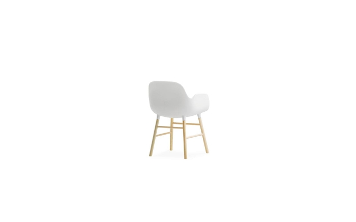 Form Armchair Miniature4.png