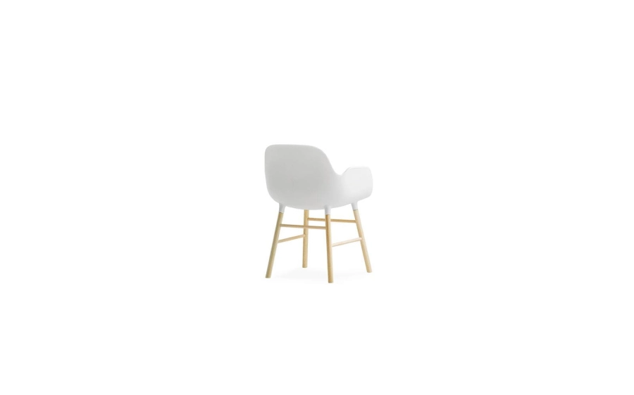 Form Armchair Miniature4.png