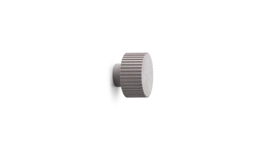 Chip Hook Medium2 (1).png