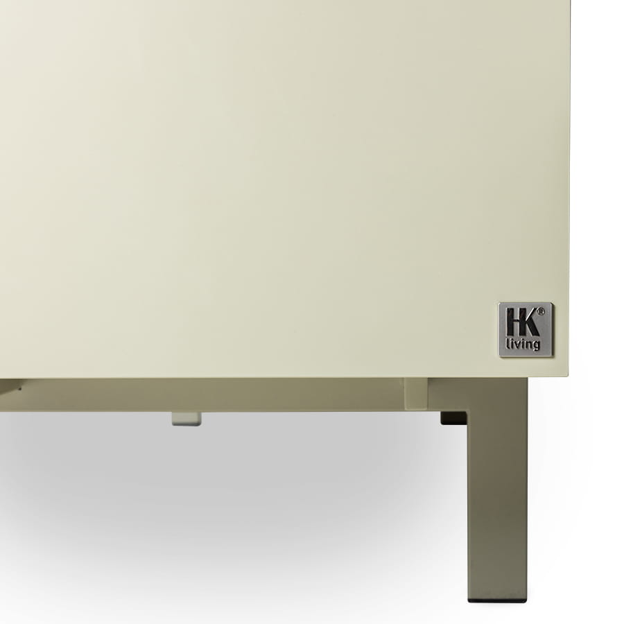 MKA1970 LR E 01.jpg