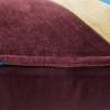 TKU2176 LR E 01.jpg