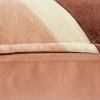 TKU2181 LR E 01.jpg