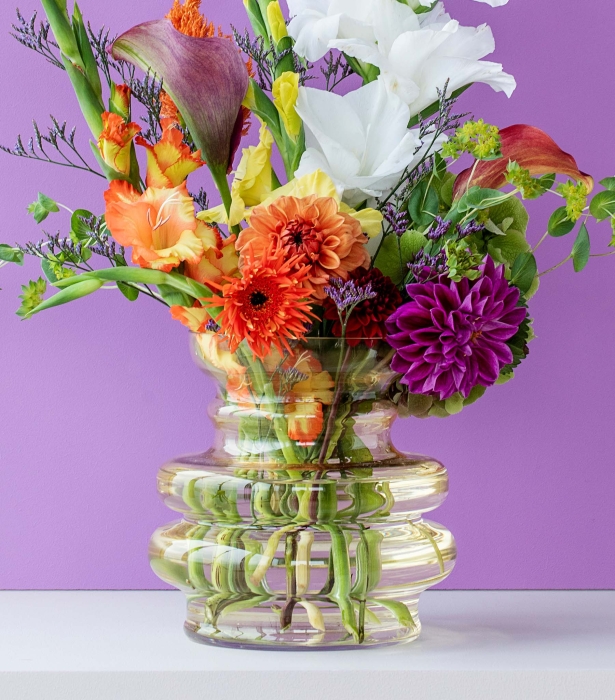 curve-vase-gul-300211-29764563075281.jpg