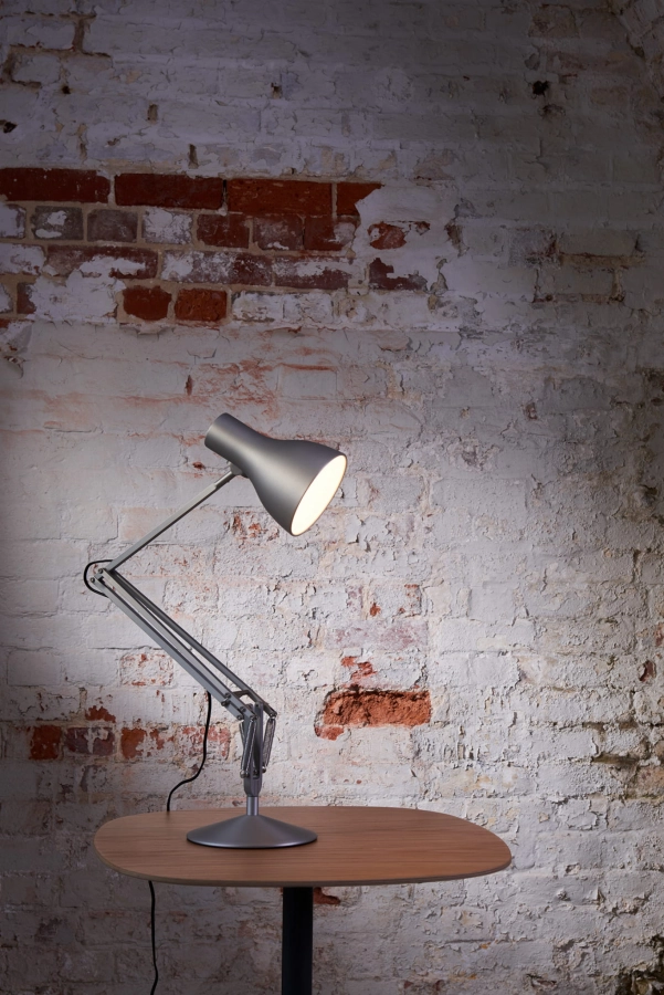 type-75-desk-lamp-silver-lustre-1.jpg