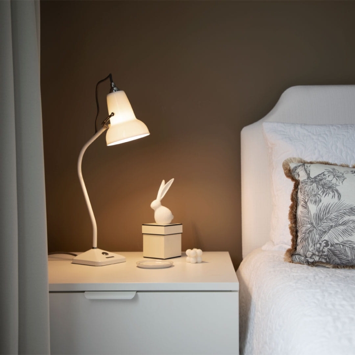 Original_1227_MiniTableLamp_web_1.jpg
