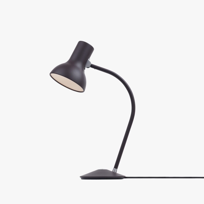 t75-mini-table-lamp-black-1-1.jpg