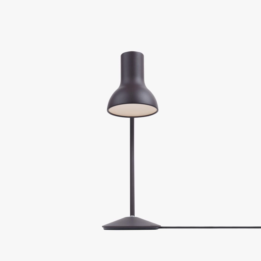 t75-mini-table-lamp-black-3.jpg