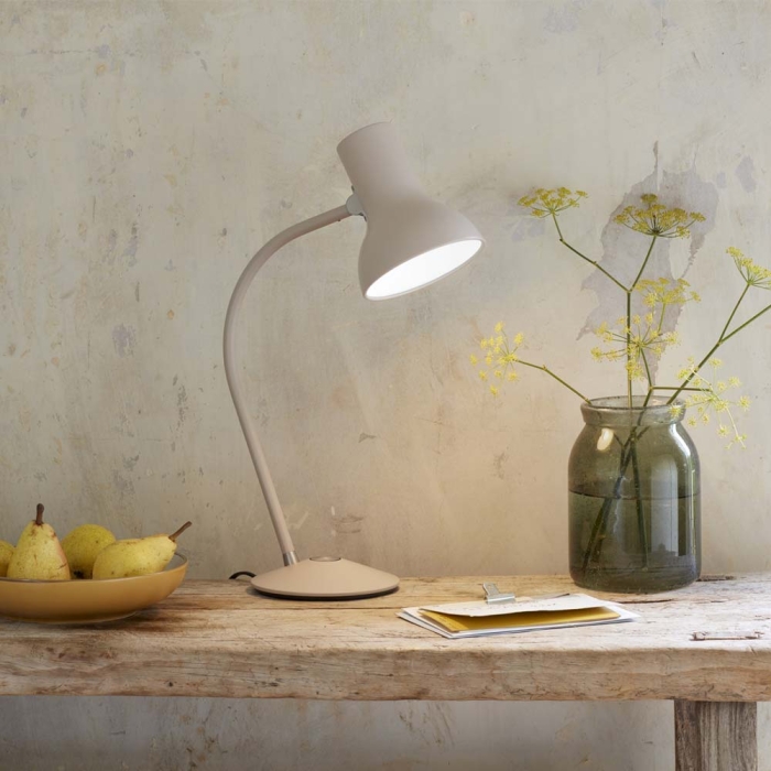 t75-mini-table-lamp-grey-work.jpg