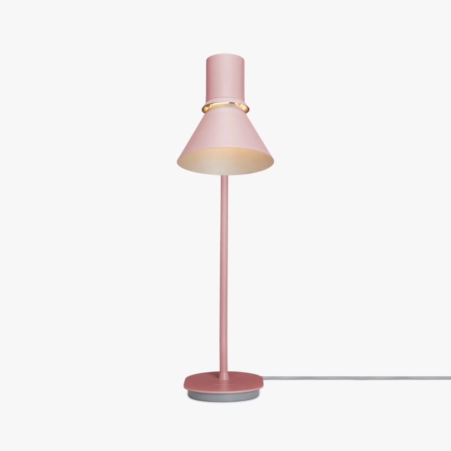 type_80_table_lamp_rose_pink_4.jpg