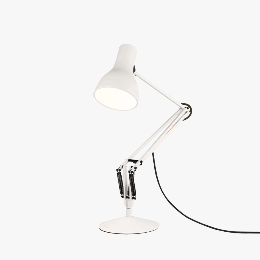 PS6_Desk_Lamp_4.jpg