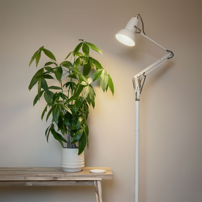 Original_1227_FloorLamp_White_1_web.jpg