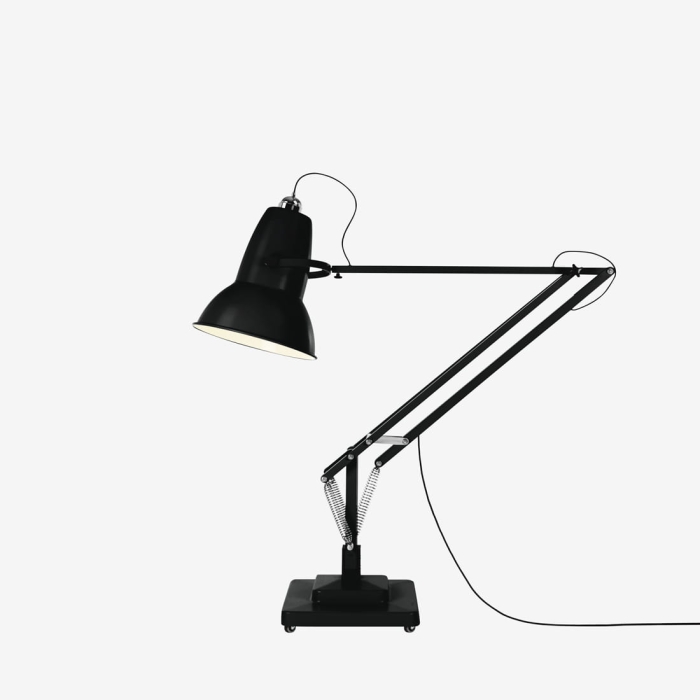 original-1227-giant-floor-lamp-jet-black-1-matte_1.jpg