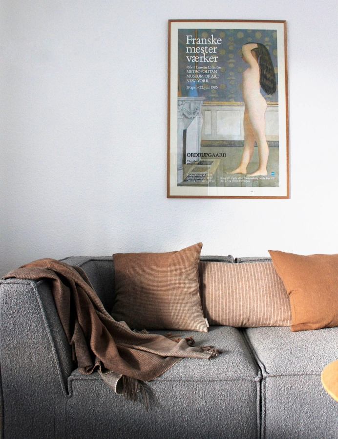 Horizon_cushion_cover_40x60_cm-Cushion-90003-Camel-10_ab2dd186-45bc-4a6e-acea-74302bfee043_1800x1800.jpg