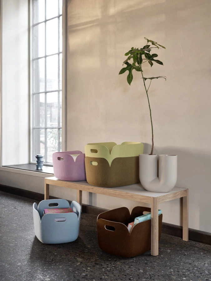 23841-en-restore-basket-light-blue-dusty-lilac-beige-green-brown-green-dark-brown-workshop-coffee-table-warm-grey-oak-kink-vase-muuto-org.jpg