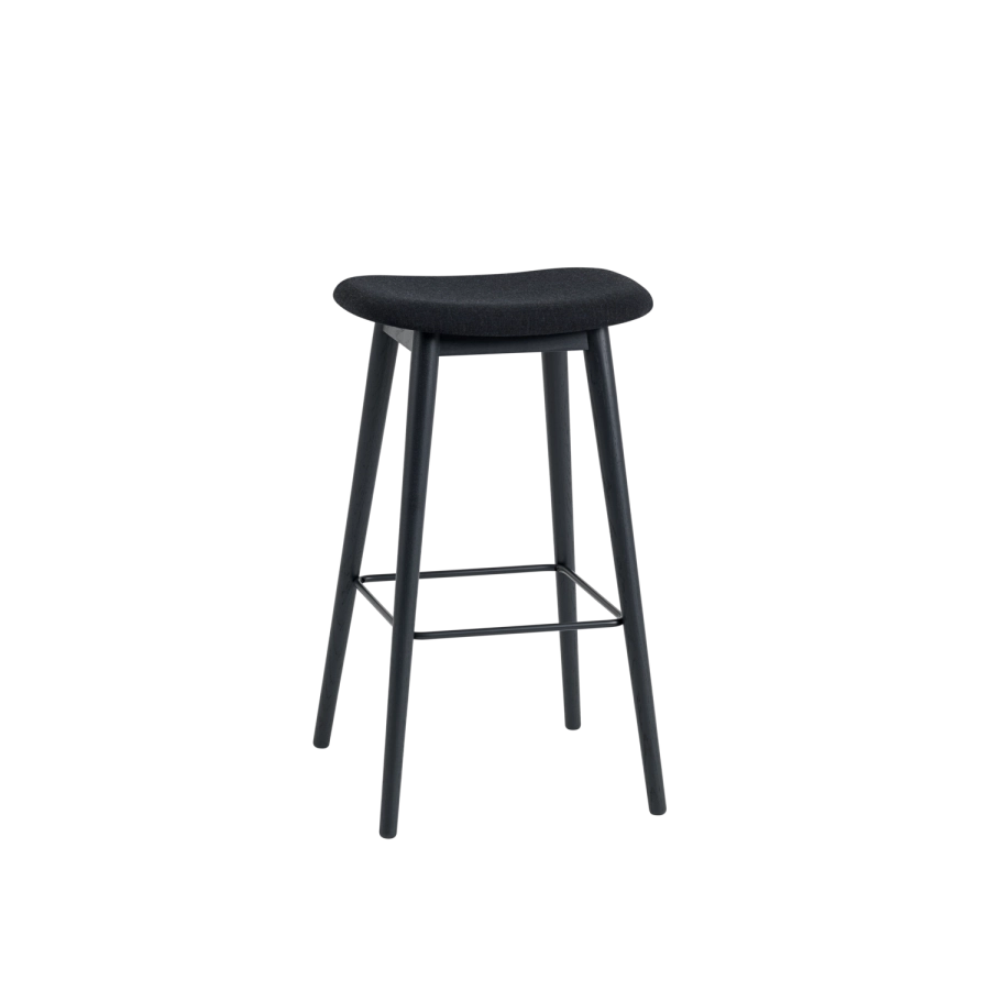 1515-en-fiber-barstool-75-woodbase-remix-183-black-muuto-5000x5000 (1).png
