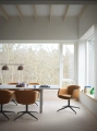 19812-en-fiber-conference-armchair-swivel-refine-leather-cognac-70-70-grey-295-cm-ambit-rail-taupe-platform-tray-raise-muuto-org.webp