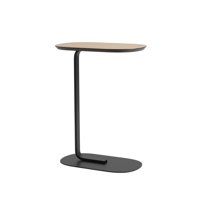 13105-en-relate-side-table-h73-oak-veneer-black-muuto-5000x5000-hi-res.png