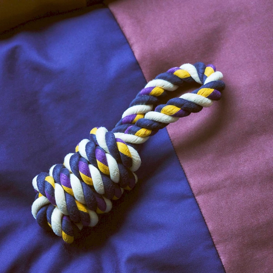 hay-dogs-rope-toy_imageslider_1.jpg