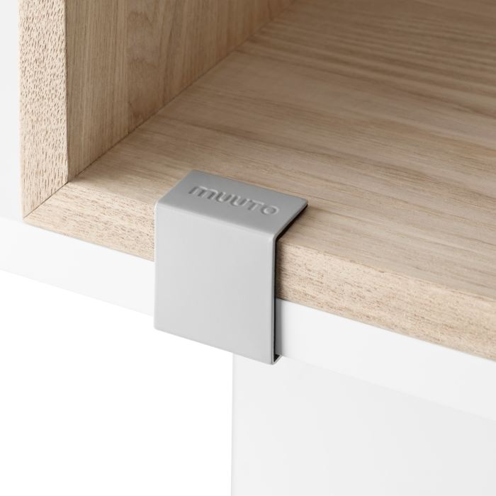 2498-en-stacked_clips_grey.png