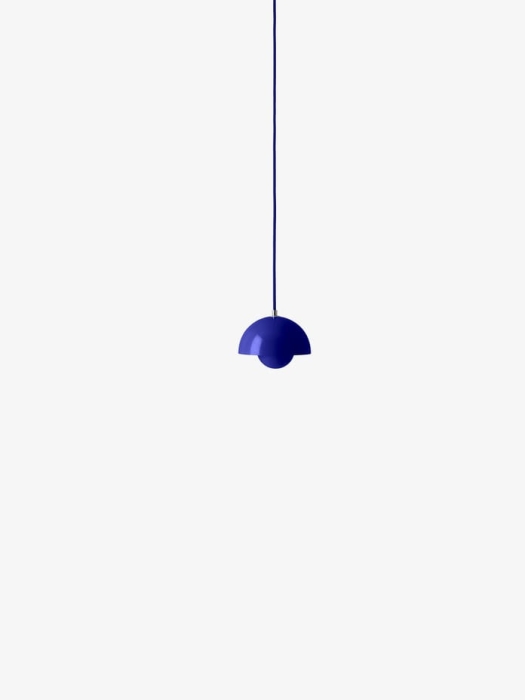 Flowerpot VP10 Cobalt Blue_off.jpg