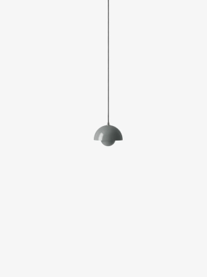 &Tradition lampa wisząca FLOWERPOT VP10  stone blue