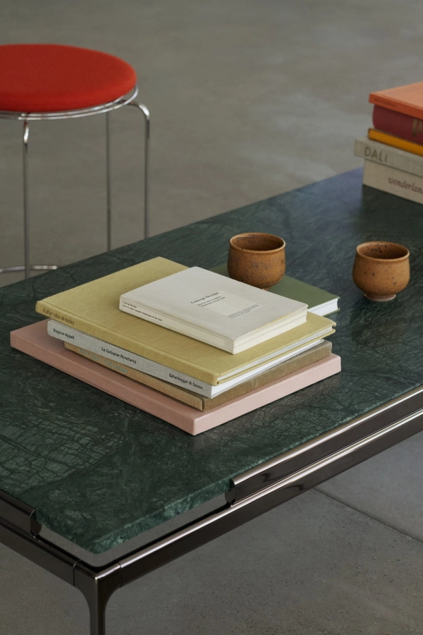 ATD_Retail_2024_Sett LN12_Wire stool, Wire stool seat pad VP11.jpg