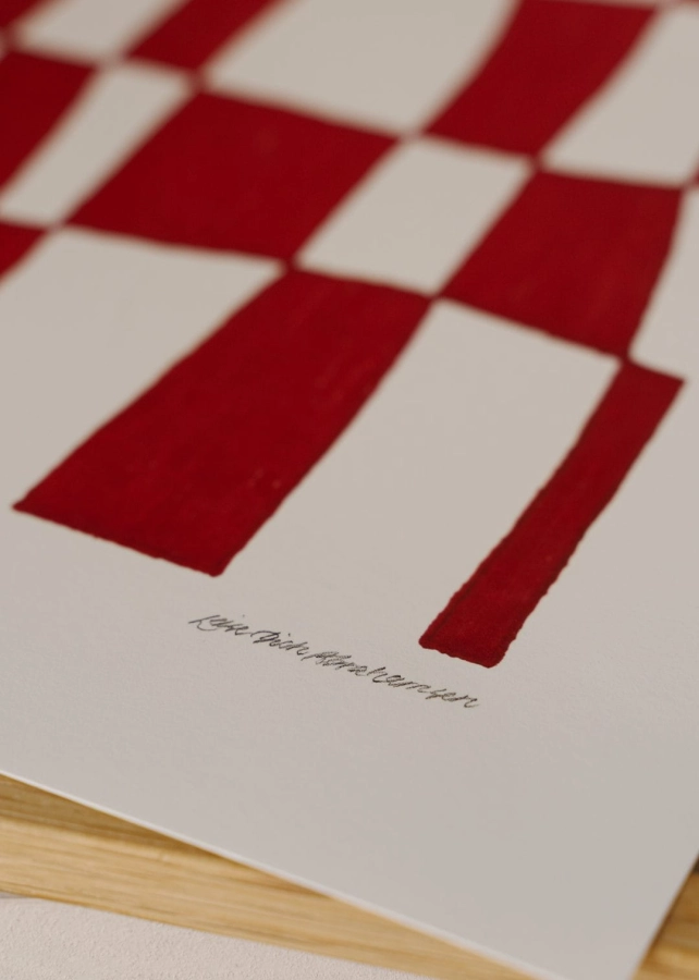 Leise_Dich_Abrahamsen_Square_Days_Close_Up_Low_Res.jpg