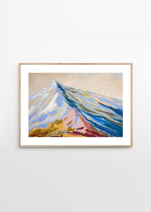 Mandy_Maria_Velvet_Peak_lII_Frame_Oak_Low_Res.jpg