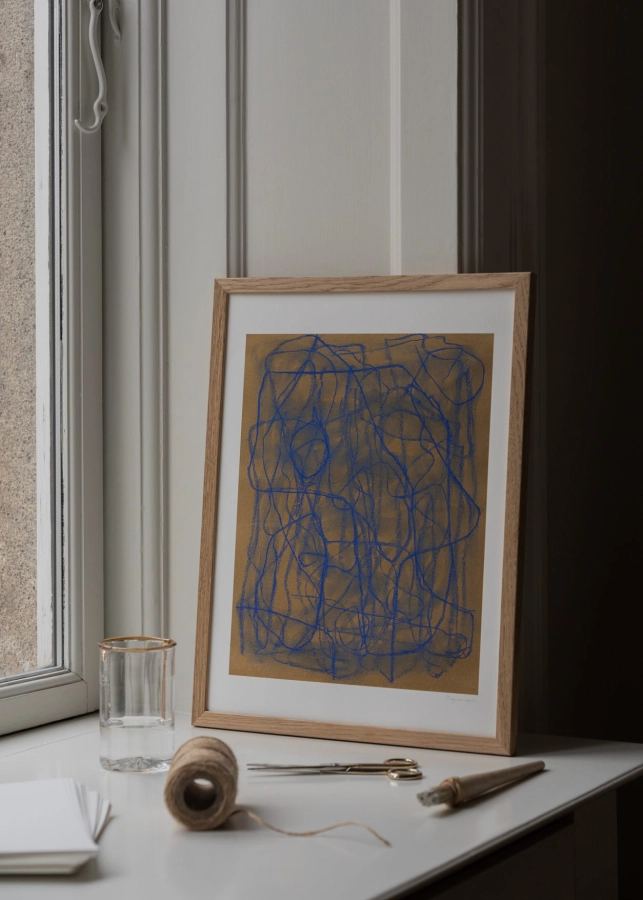 Berit_Mogensen_Lopez_Blue_Doodle_Lifestyle_Low_Res.jpg