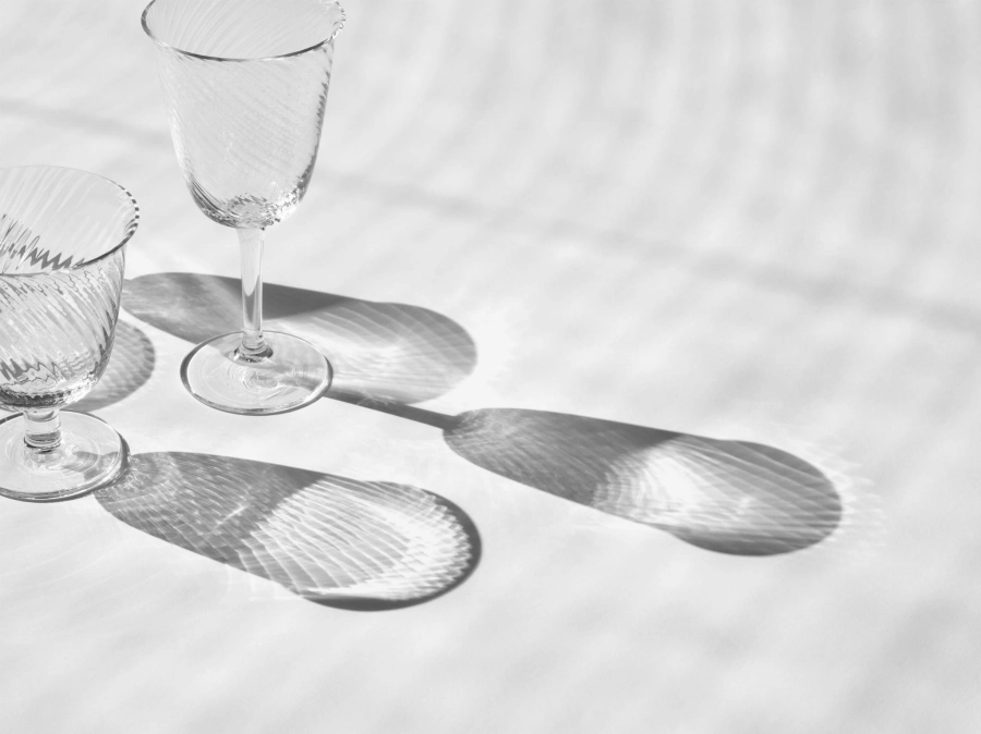 Collect Wine glass SC80_Clear_Shadows.jpg