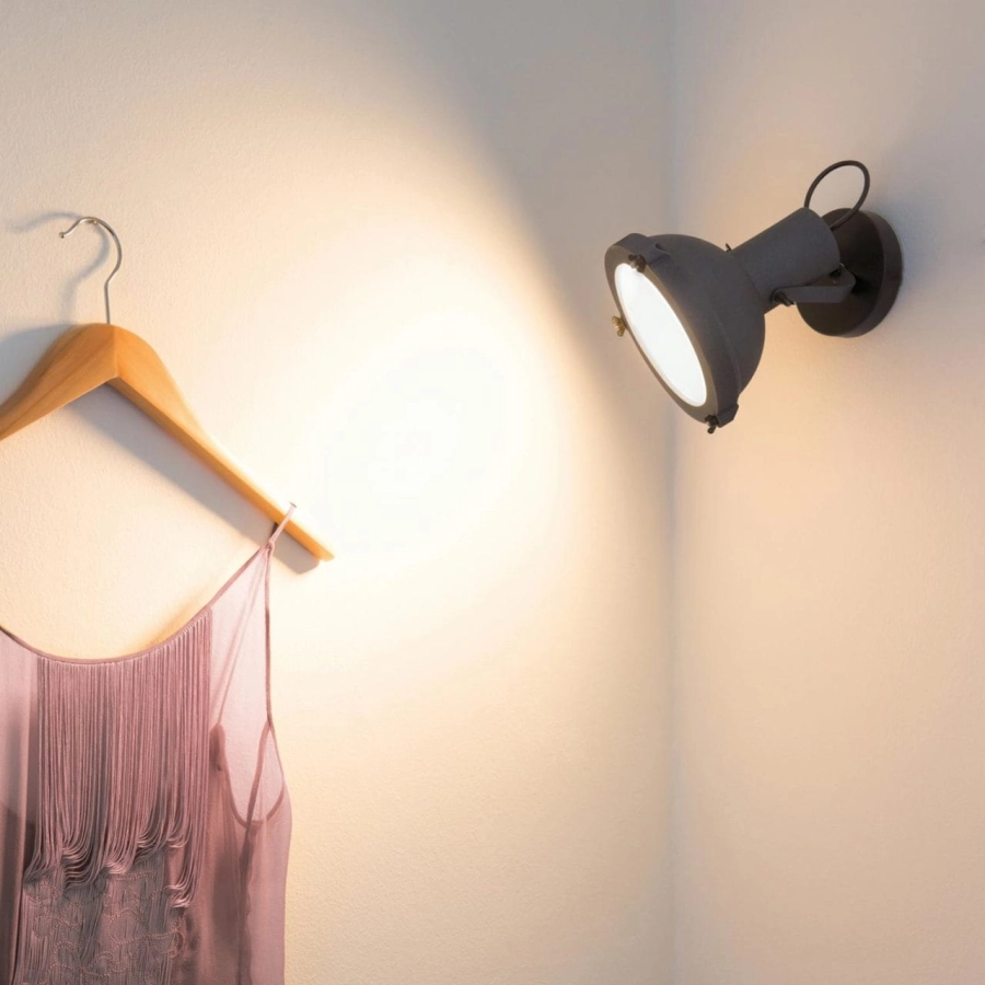 projecteur-165-wall-5-1280x1280.jpg