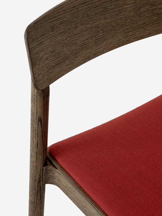 Betty TK3_Smoked Oak w. Steelcut Trio 666_detail.jpg