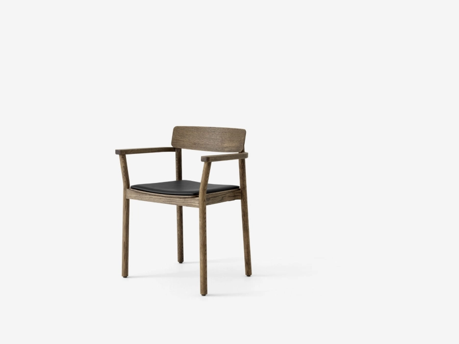 Betty TK11_Smoked oak w. Noble black leather_angledfront.jpg