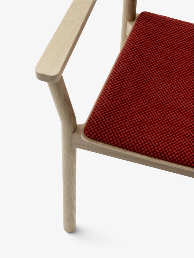Betty TK11_Clear lacquered oak w. sisu 0655_angled_detail.jpg