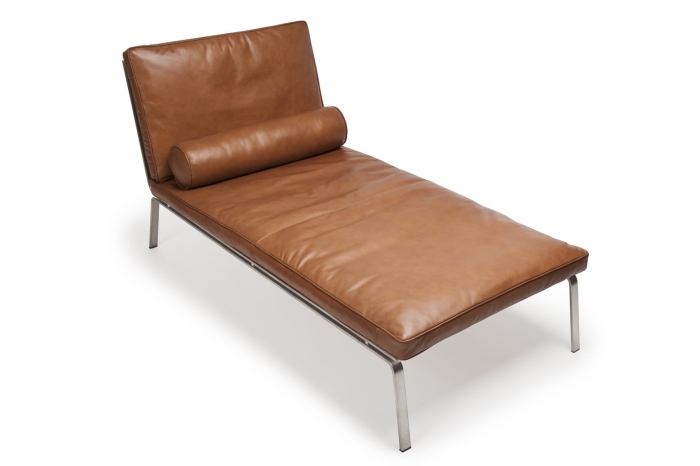 Man_Chaiselo_Brown_Leder_02.jpg