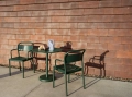 16643-en-linear-steel---lifestyle-image.webp